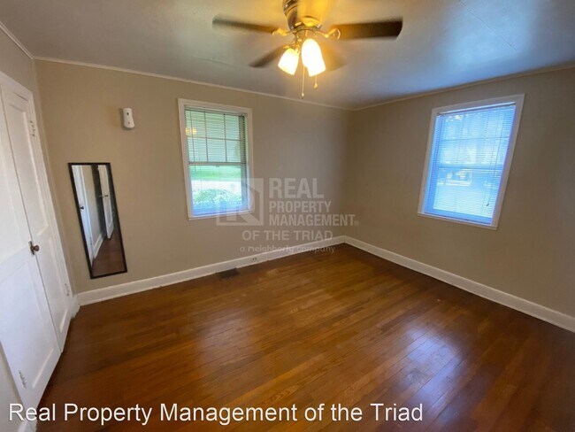 Foto del edificio - 2 br, 1 bath House - 3059 Luther Street