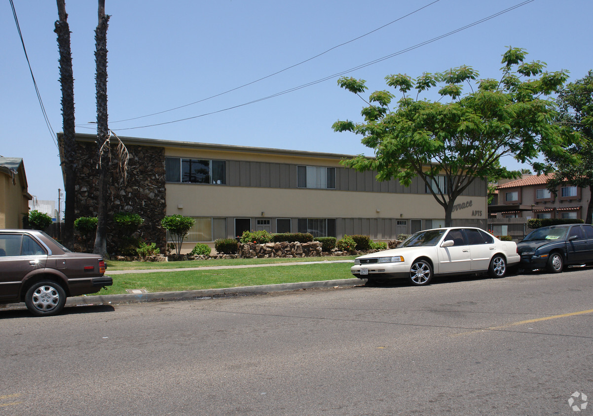 Foto del edificio - Terrace Apartments