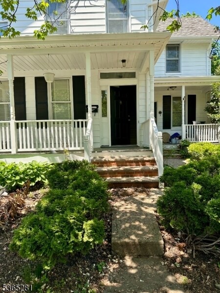 Foto principal - 209 Holmes St