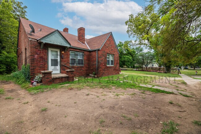 Foto del edificio - 412 N Lorraine Ave