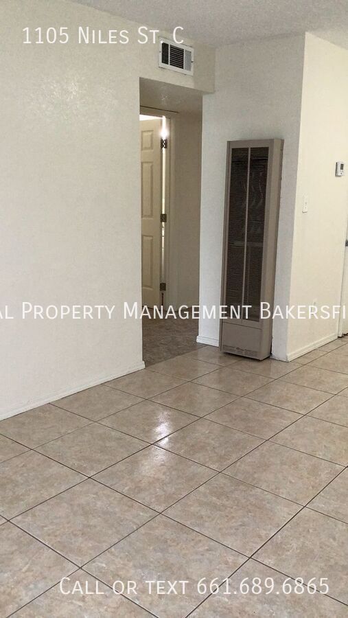 Building Photo - 1105 Niles St