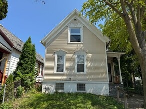 Building Photo - 2564 N 15th St