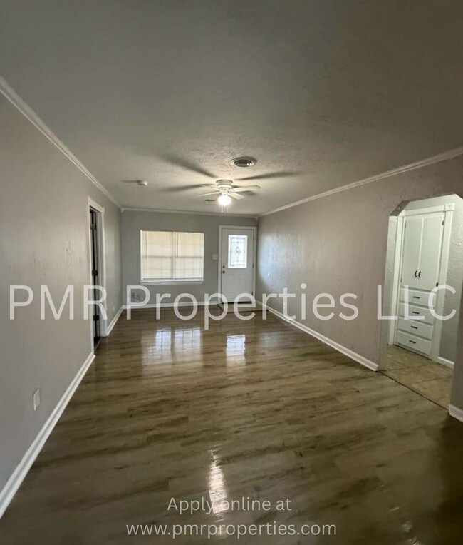 Foto del edificio - 3 Bedrooms / 2 Bathrooms House