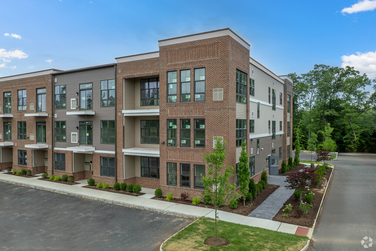 409 West - Apartments in Chalfont, PA | Apartments.com