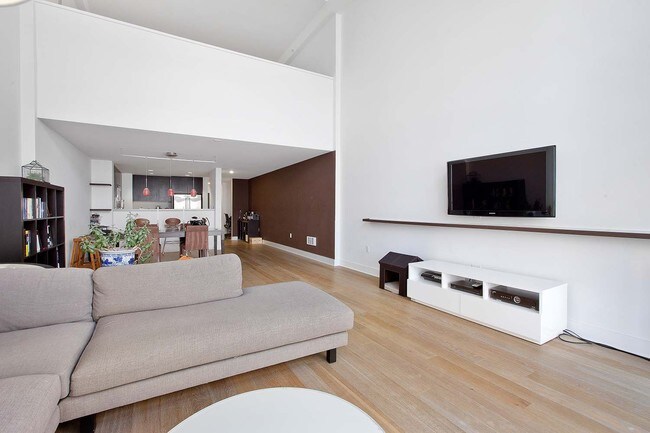 Building Photo - 181 O'Farrell St