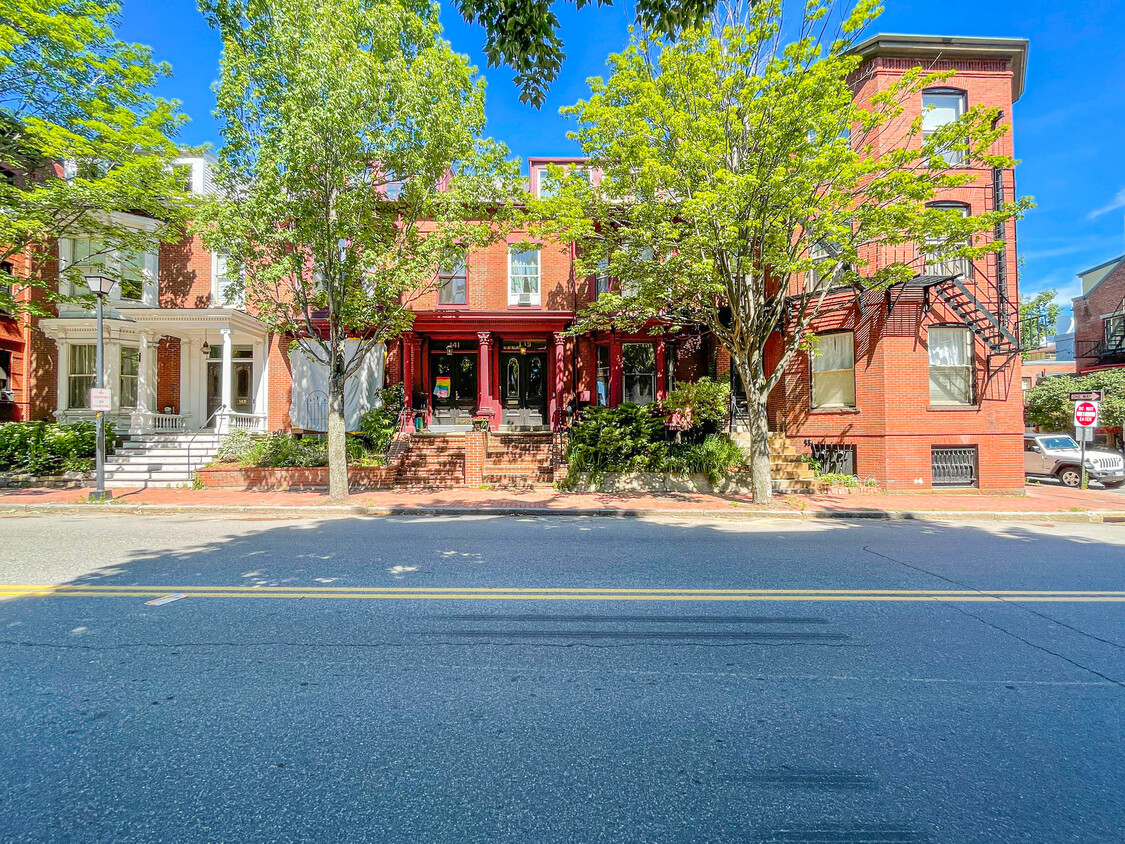 Primary Photo - 139 Spring St