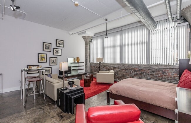 Interior Photo - 10th Street Lofts