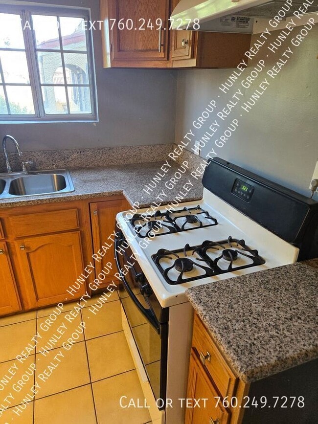 Photo - 2856 1/2 E Florance Ave.- Apartment