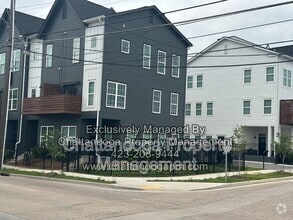 Building Photo - 1480 Chatt City Wy