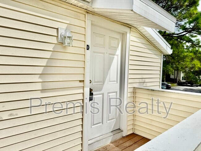 Foto del edificio - 123 Loblolly Ct