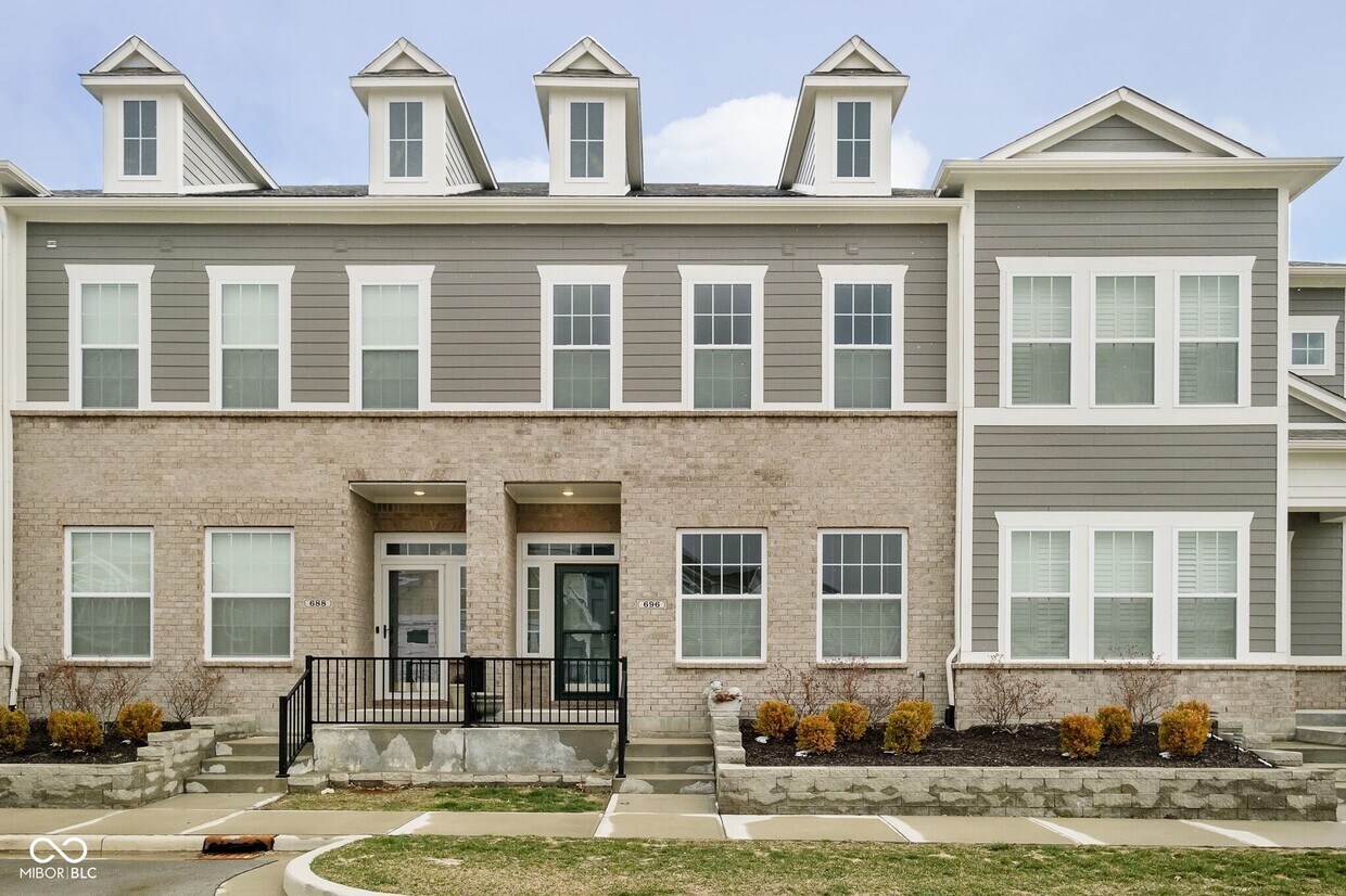 Foto principal - 696 Lagerfield Dr