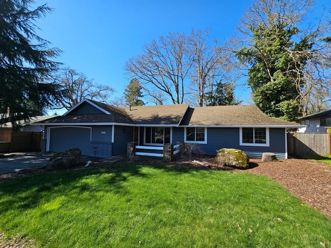 Photo - Roomy Ranch in Gladstone House