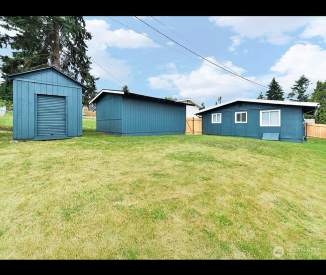 Foto del edificio - 1130 E 51st St