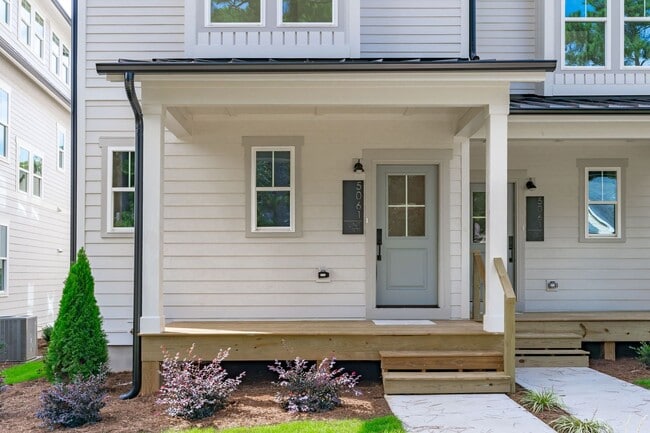 Building Photo - New Construction 4BD, 3.5BA End-Unit Ralei...