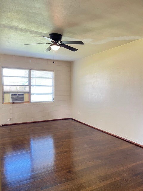 Building Photo - 1007 N Alabama Ave