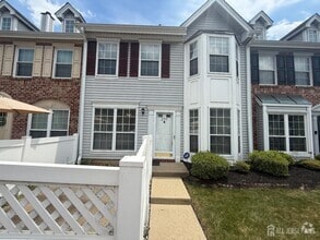 Building Photo - 207 Darwin Ln