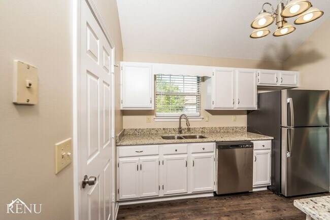 Building Photo - 4617 Brittany Cove