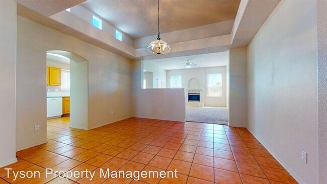 Building Photo - 3 br, 2 bath House - 4132 Skyview Crest NW