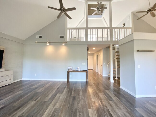 Foto del edificio - Two Bedroom, Moss Creek Condo w/ A Marsh V...