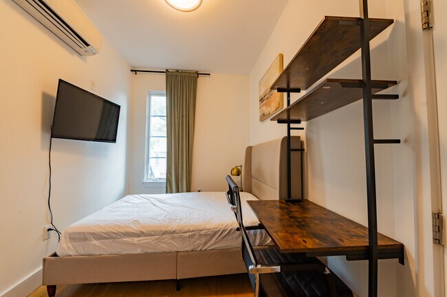 Foto del edificio - 1062 Halsey St