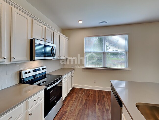 Building Photo - 3910 Dignity Ct