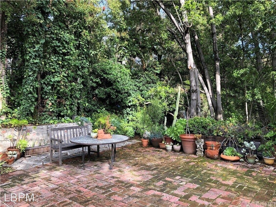 Primary Photo - 3 br, 2 bath House - 2926 Briar Knoll Drive