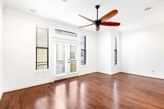 Building Photo - 612 W 27th St