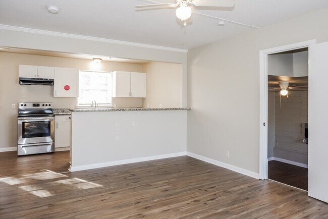 Foto del edificio - 2207 Pisgah Cir NW