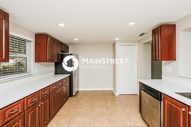 Foto del edificio - 3 Bedroom Pet-Friendly Home in NEW PORT RICHEY, FL with Main Street Renewal