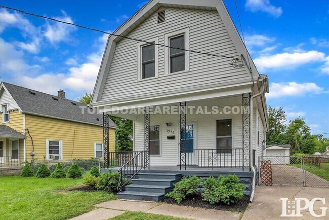 Foto del edificio - 1733 Stahlwood Ave