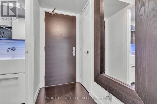 Photo du bâtiment - 55 Stewart St