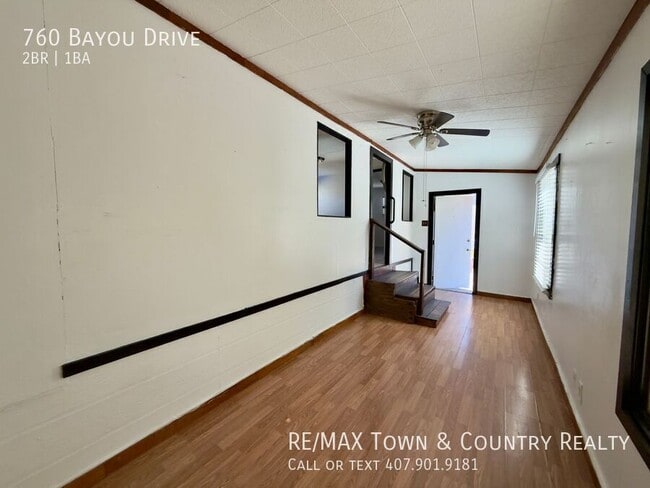 Building Photo - 760 Bayou Dr