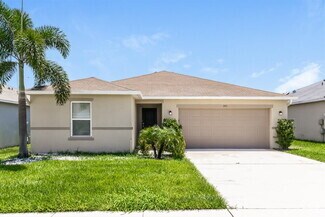 Building Photo - 295 Lake Lucerne Way