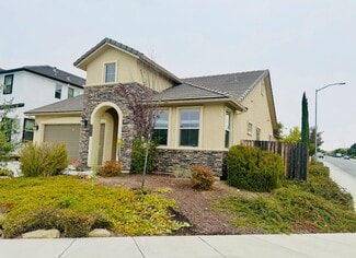 Building Photo - 1667 Santana Ranch Dr