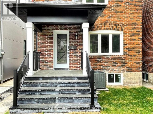 Building Photo - 243 Windermere Ave