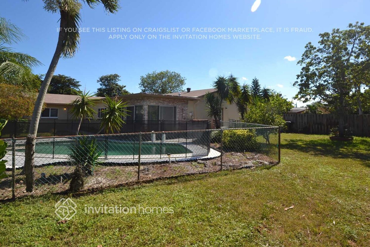 Foto del edificio - 6730 NW 28th Way