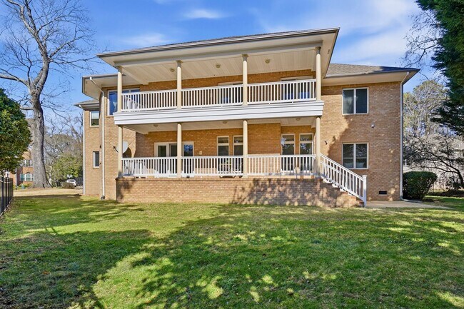 Foto del edificio - Ready NOW in The Reserve at Great Neck, Top-Rated Schools, Pet Friendly