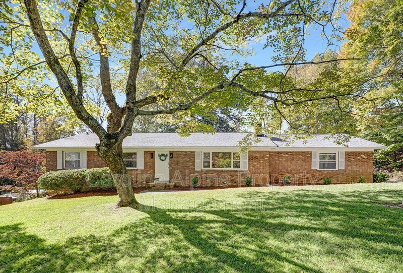 Primary Photo - 4420 Chebar Dr