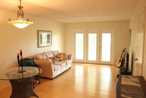 Foto del edificio - 2731 Blairstone Rd