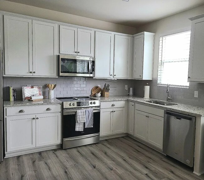 Building Photo - 3069 Talisman Way