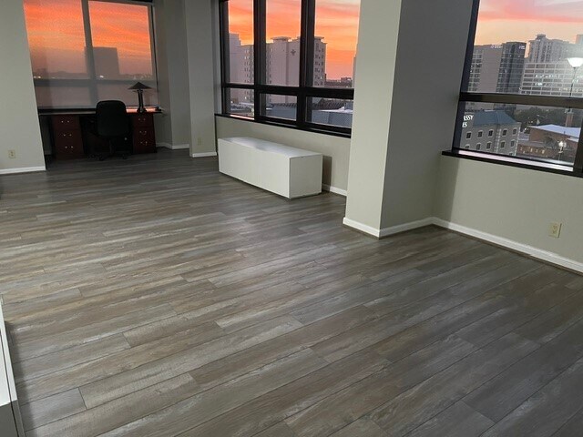 Foto del edificio - 5150 Hidalgo St
