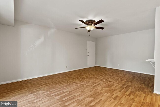 Foto del edificio - 12654 Dara Dr