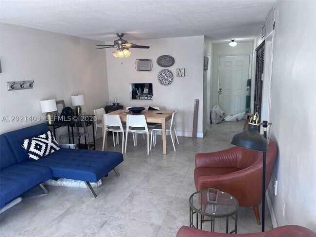 Foto del edificio - 528 Meridian Ave