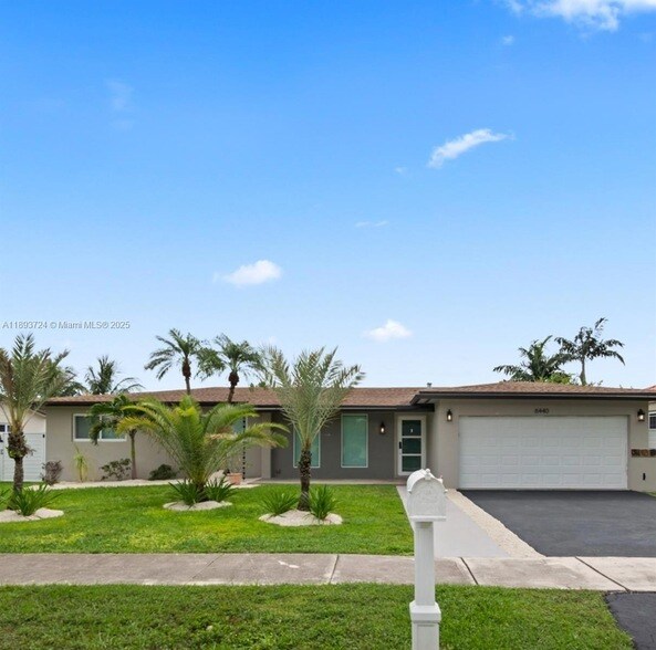 Building Photo - 8440 SW 201st St