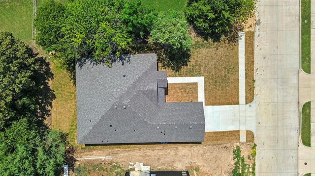 Building Photo - 716 Oak Creek Dr