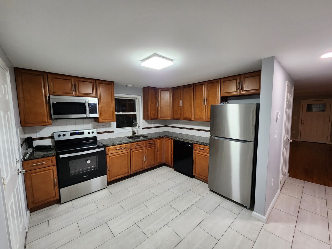 Foto principal - 406 Halladay St