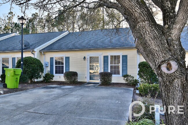 Foto del edificio - 335 Twin Eagles Dr, Columbia, SC 29203