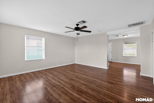 Foto del edificio - Charming 2BR House in Phoenix