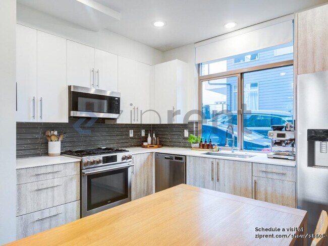 Foto del edificio - 1522 NW 61st St