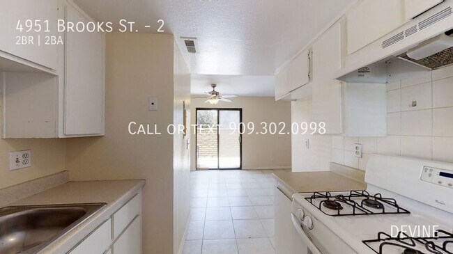 Building Photo - 4951 Brooks Street Unit 1
